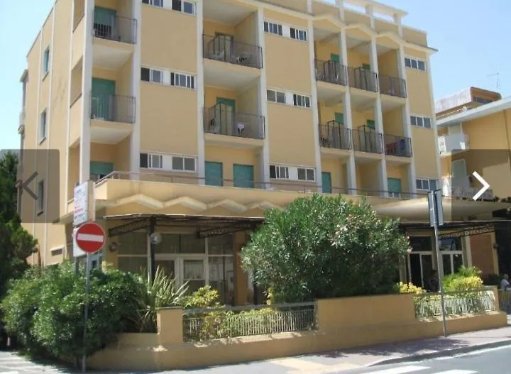 Hotel Piccolo Fiore Bellaria-Igea Marina 3*,  Italy